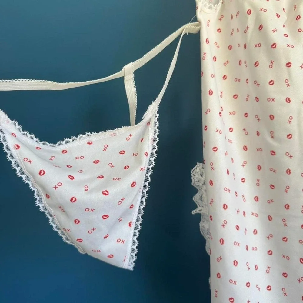 Vintage Lingerie Set Women's Size‎ Small White Red Lace Ruffle Heart XOXO Twee